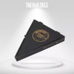 Custom triangle pizza slice boxes with black color